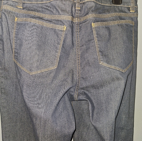 Brooks Brothers Womans Jeans Size 6 - Picture 8 of 15